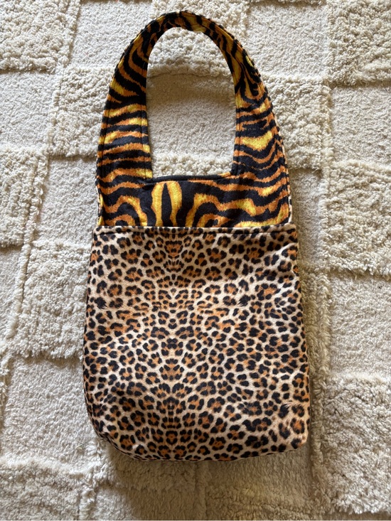 Hand Crafted Other - Leopard & Tiger Print car trash Bag - Brown/Gold
